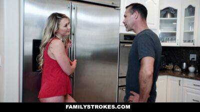 Stepdaughter Sperm Send Off - sunporno.com