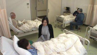 Japanese Aunt visits her nephew in the hospital - sunporno.com - Japan