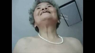 chinese granny likes fucking - sunporno.com - China