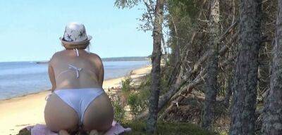 Doggysty Beach Fucking - theyarehuge.com