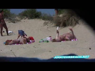 Nude Beach collection Voyeur Amateurs Females Video - pornoxo.com