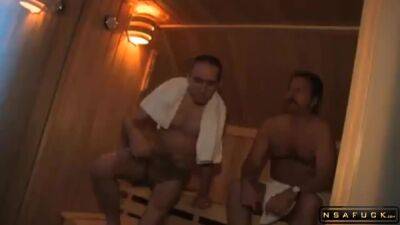 Vienna use of the sauna with 2 neighbors - pornoxo.com