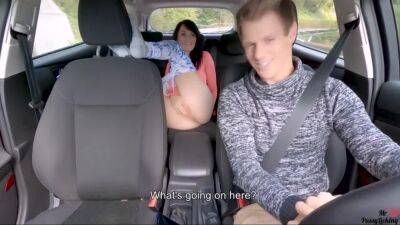 STOP THE CAR and EAT MY PUSSY Licking and Pounding on t - pornoxo.com