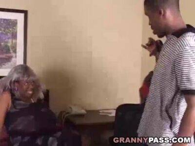 BBW Ebony Granny Takes Young Big Black Cock - sunporno.com