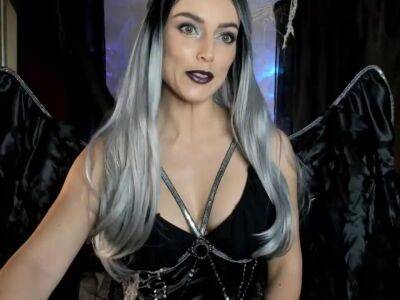 The Dark Angel Teases - fetish goth girl - sunporno.com