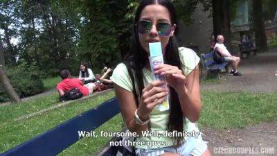 Slovakian public sex in park - sunporno.com