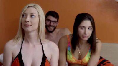 Stepbrother fucked not stepsister in family vacation - pornoxo.com