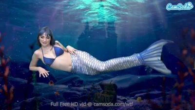 Camsoda - Masturbating mermaid get legs and pussy - pornoxo.com