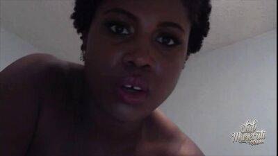 Dark Skin Foxy Brown Cam Show - sunporno.com