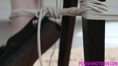 Kinky teen sub ass fucked - sunporno.com