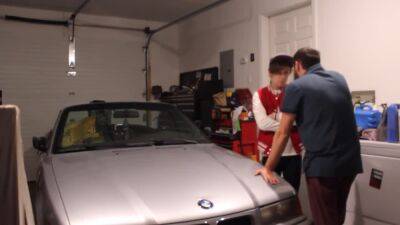 Daddy love wit FTM in garage - pornoxo.com