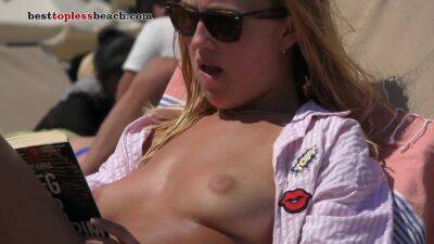 Nice girls Topless Beach Voyeur Public Nude boobs - pornoxo.com