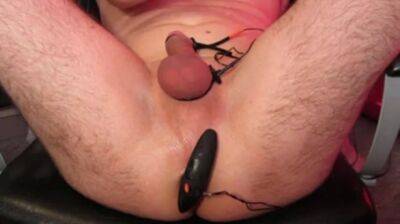 Electro stimulating my ass with estim buttplug and cumshot - pornoxo.com