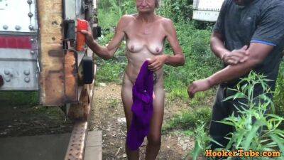 Granny Crackhead sucks and fucks for money - sunporno.com