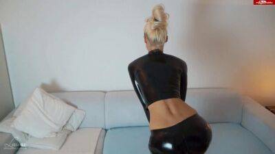 Hot german babe Laura Loves Kinky Latex Fetish - sunporno.com - Germany