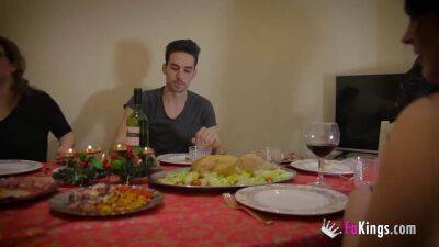 Christmas family dinner witha a twist - sunporno.com - Spain