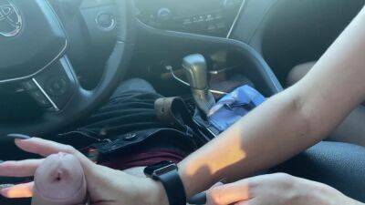 a stranger gives me a blowjob in the car - sunporno.com