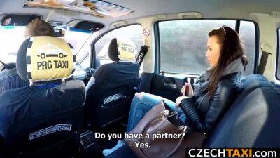 Beautiful Busty Model Squirts in Taxi Car - sunporno.com - Czech Republic