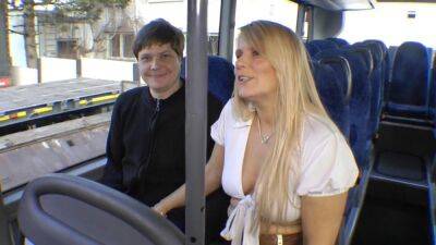 Fucked in the Bus lines - sunporno.com - Germany